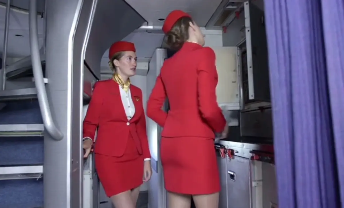 《法国空姐2019(多塞尔航空)》资源下载-法国空姐电影高清在线观看-手机免费看全集完整版